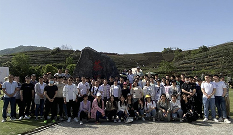步步攀登，節(jié)節(jié)高升 ——SiFusion（盾源）五一團建徒步登山活動
